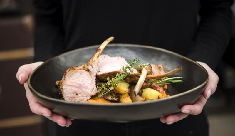 See our selection of cooking classes and more in United Arab Emirates (slide 2)
